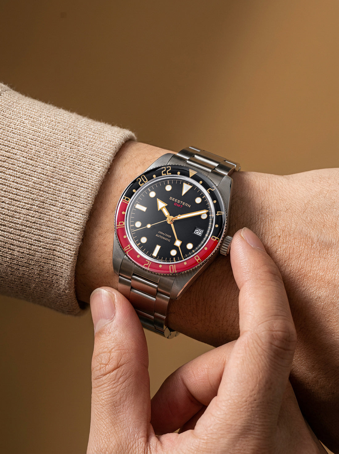 Seestern S478 GMT Black Red Sapphire Bezel Black Dial