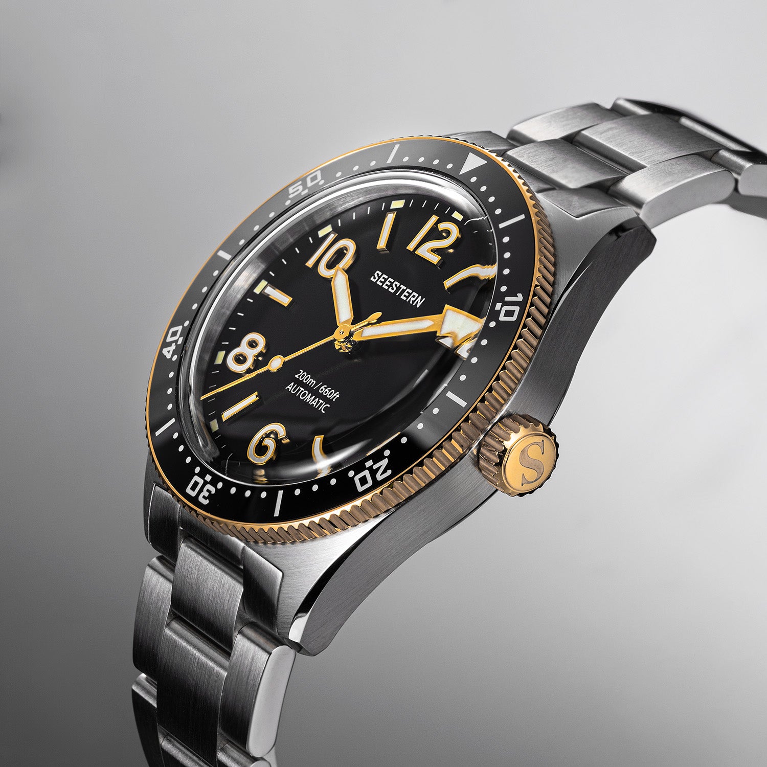Seestern S434-2 Stainless-Steel Black Dial Gold Bezel Professional Div