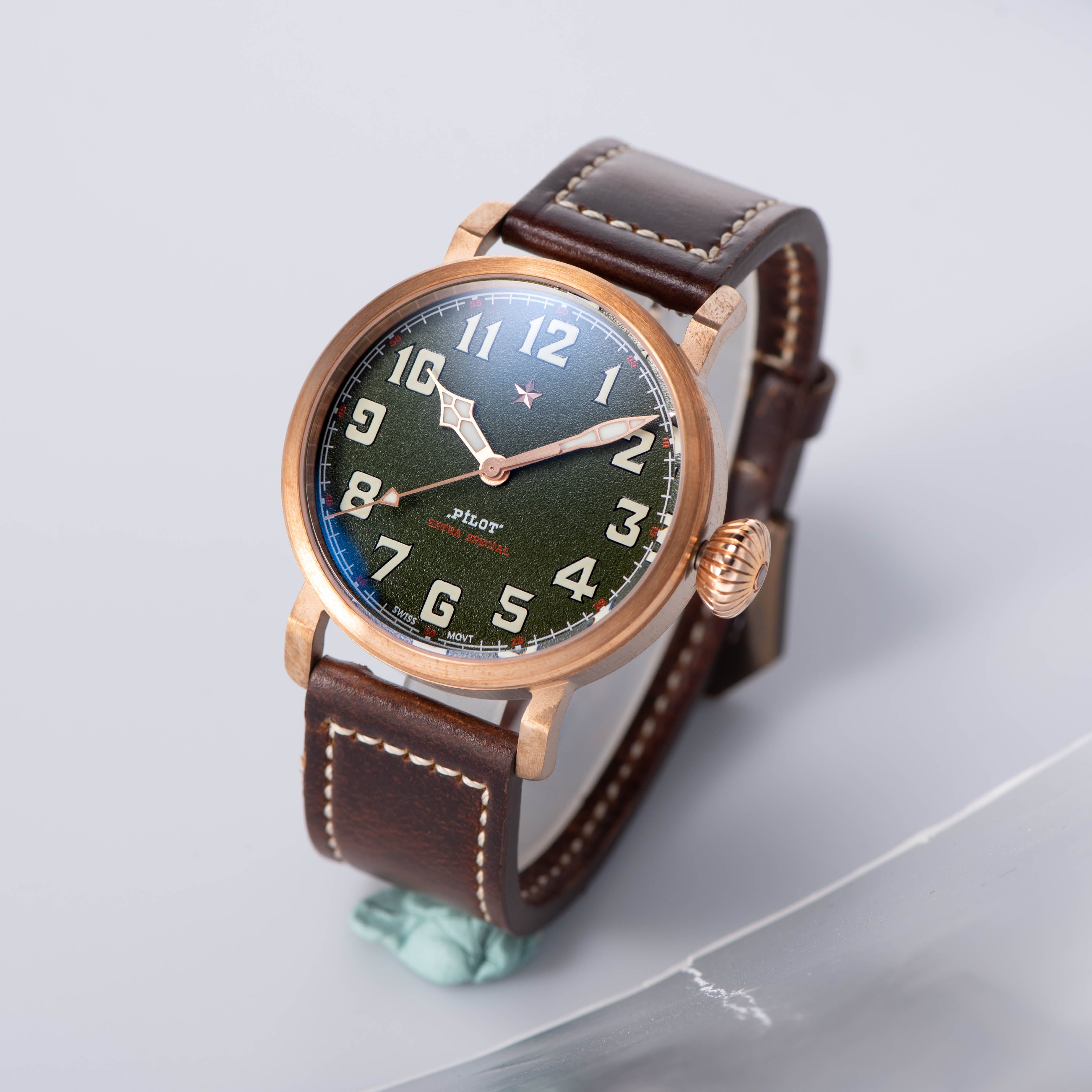 Montre Homme Sugess Pilot S408 Automatique - Boîtier Bronze, Cadran Noir, Cuir Marron
