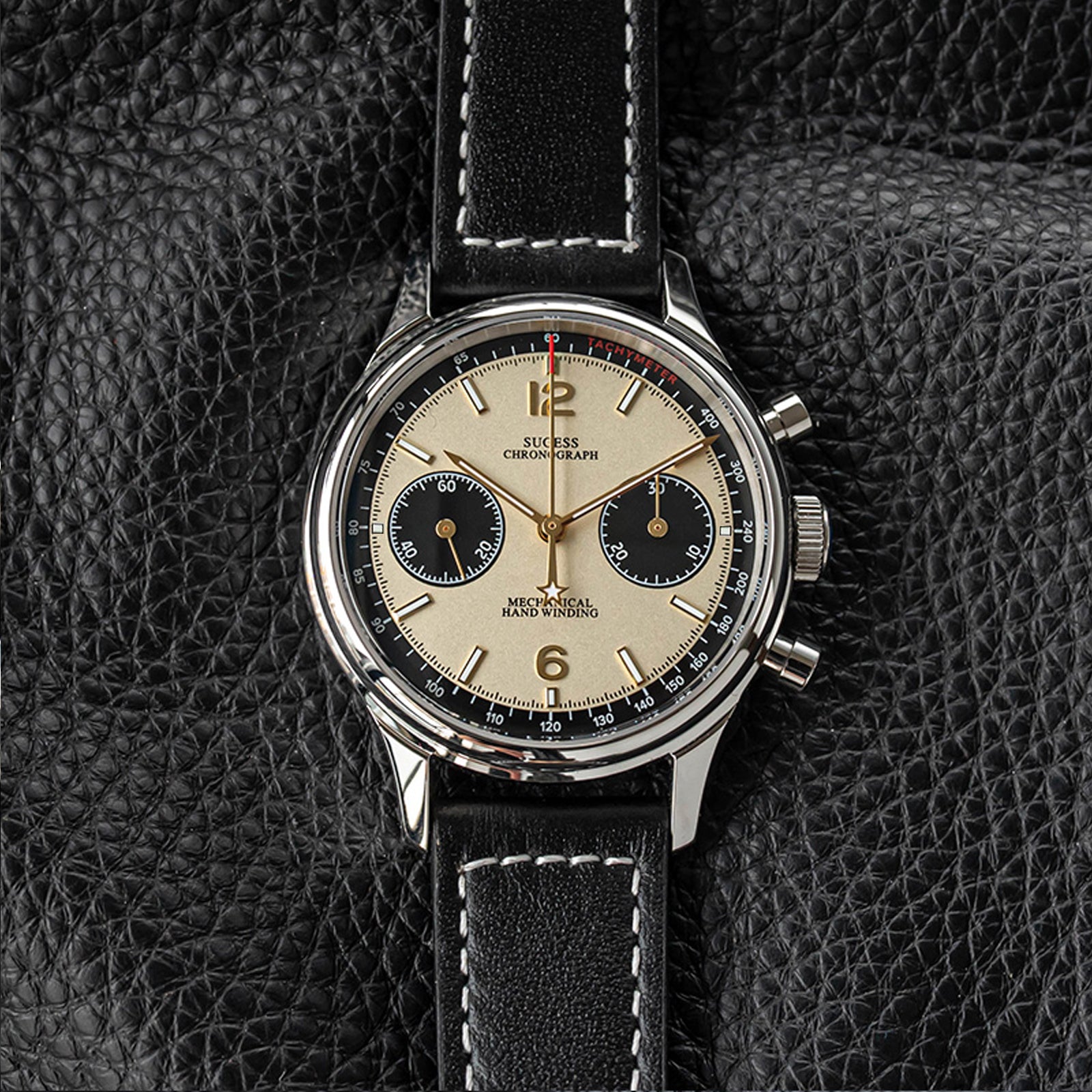 新品 Sugess ST1901 手巻きクロノグラフ シースルー　パステルパンダ 新品 Sugess ST1901 手巻きクロノグラフ シースルー パステルパンダ